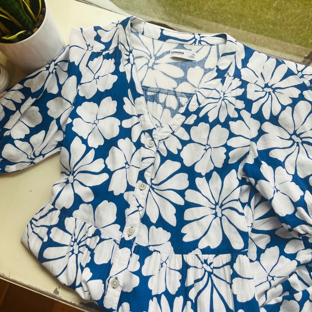 Sonoma midi/maxi dress size xs like new!